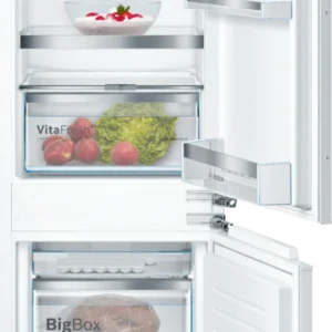 Bosch Series 6 built-in fridge-freezer with freezer at bottom 177.2 x 55.8 cm flat hinge