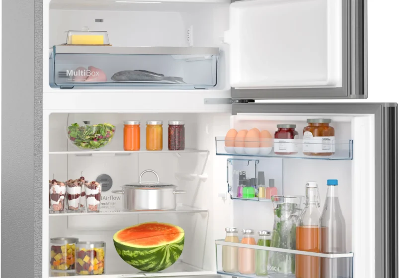 Bosch CMC33K03NI Series 4 free-standing fridge-freezer with freezer at top 175 x 67 cm - Image 4
