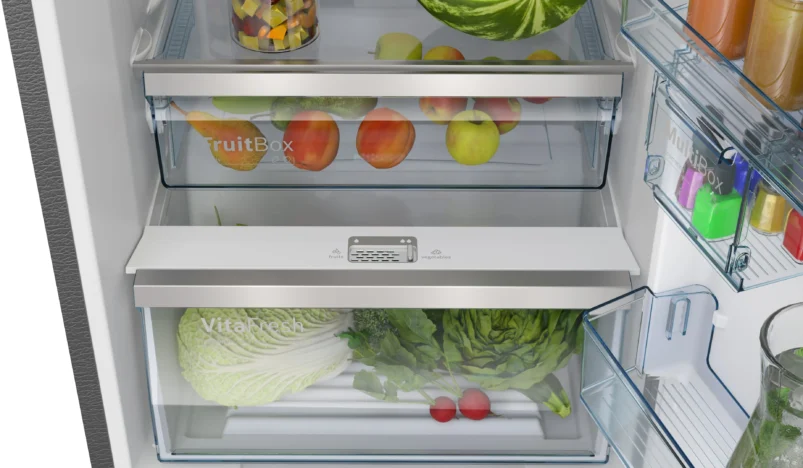 Bosch CTC39S22VI Series 4 free-standing fridge-freezer with freezer at top 187 x 67 cm Silver, Total No Frost - Image 4
