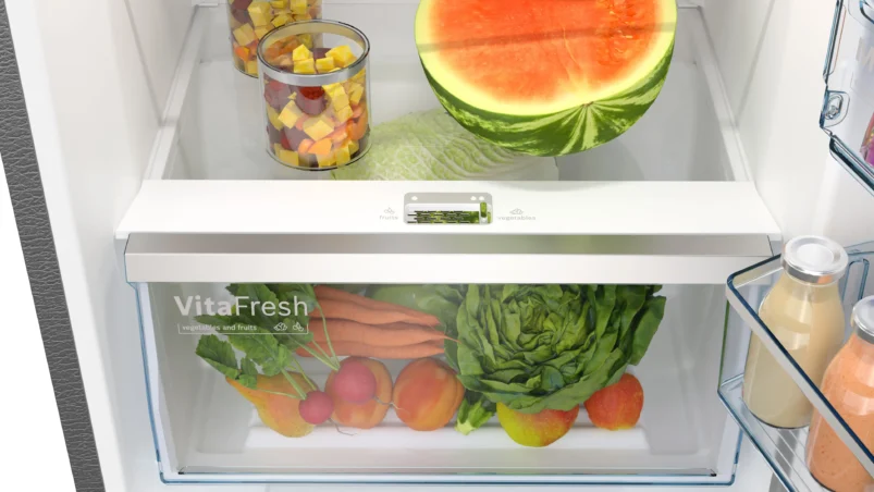 Bosch CMC33S03NI Series 6 free-standing fridge-freezer with freezer at top 175 x 67 cm - Image 5